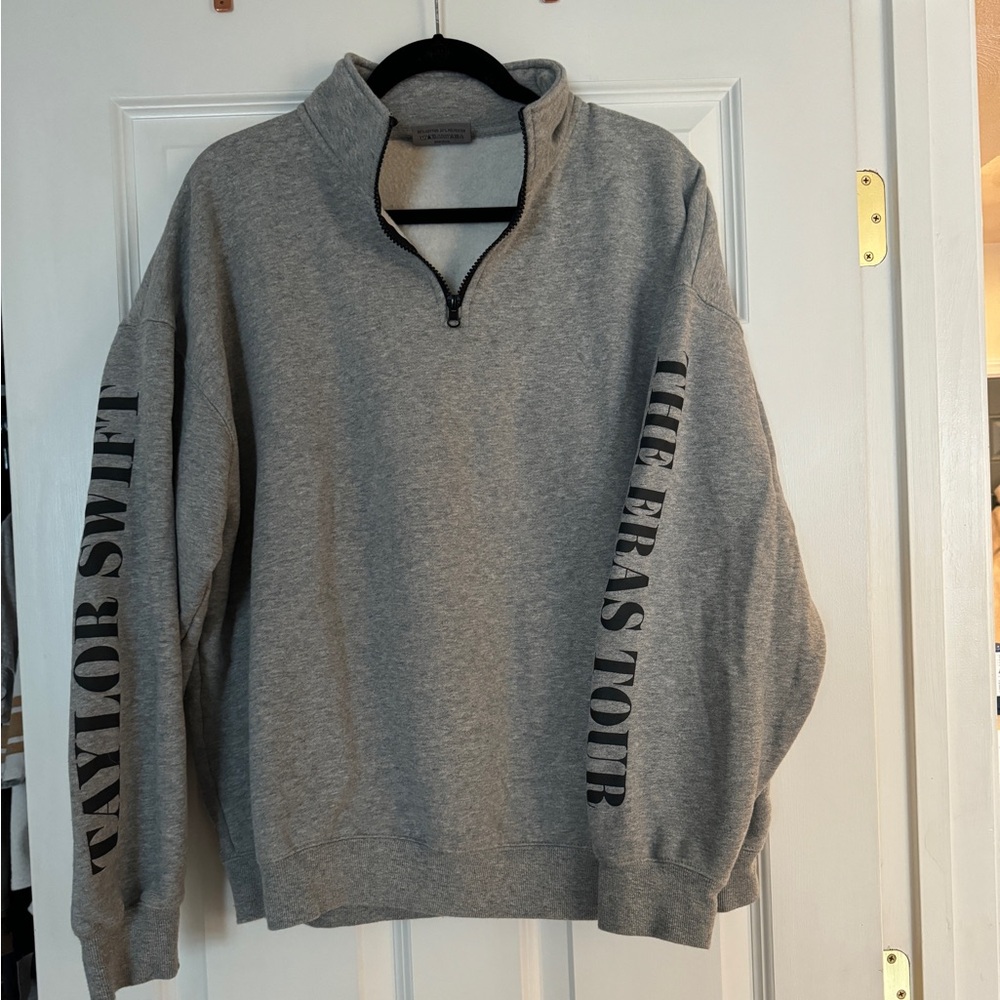 Taylor Swift Eras Tour Exclusive Gray Quarter Zip Sweatshirt - XL